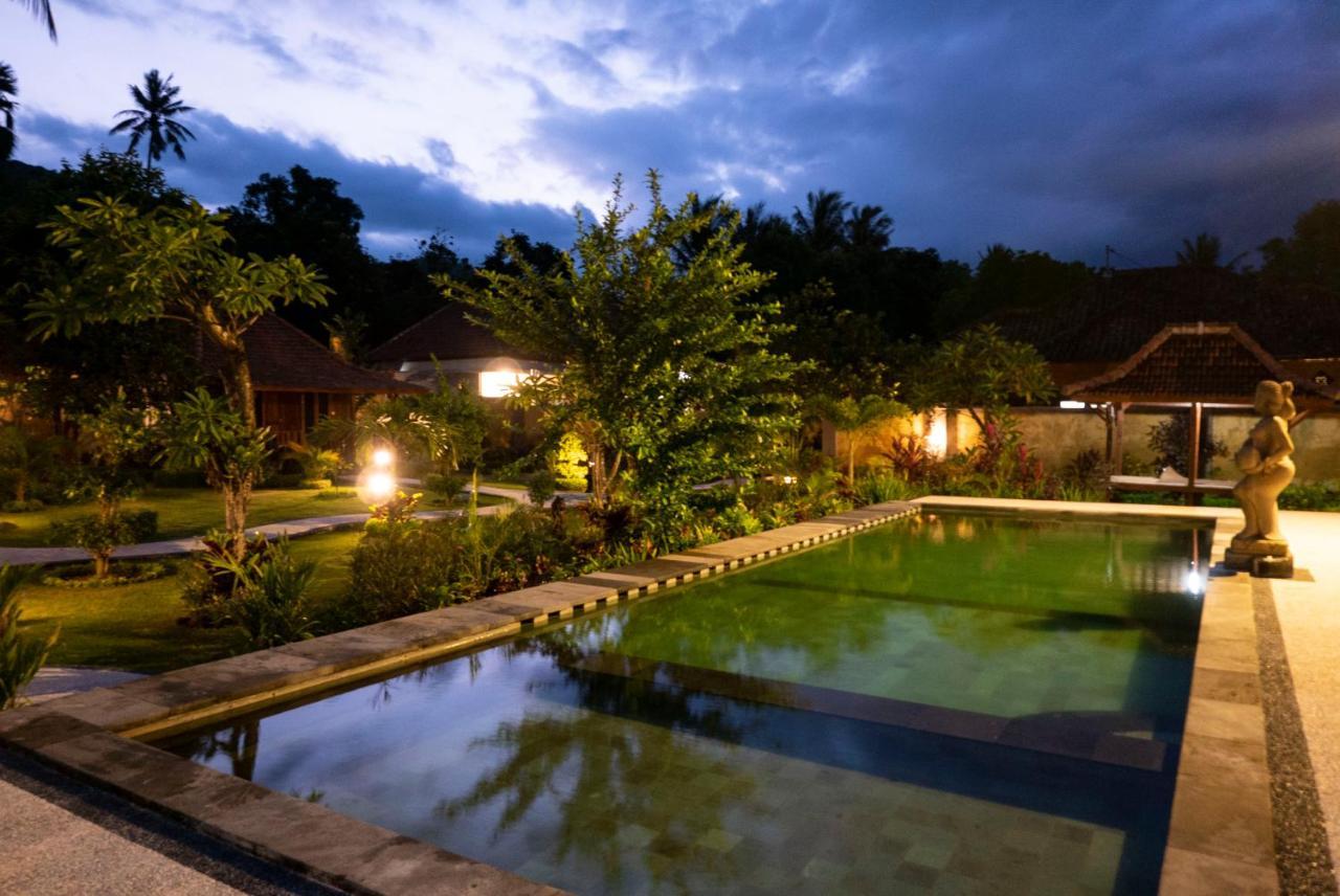 Kubu Kangin Resort Amed Esterno foto