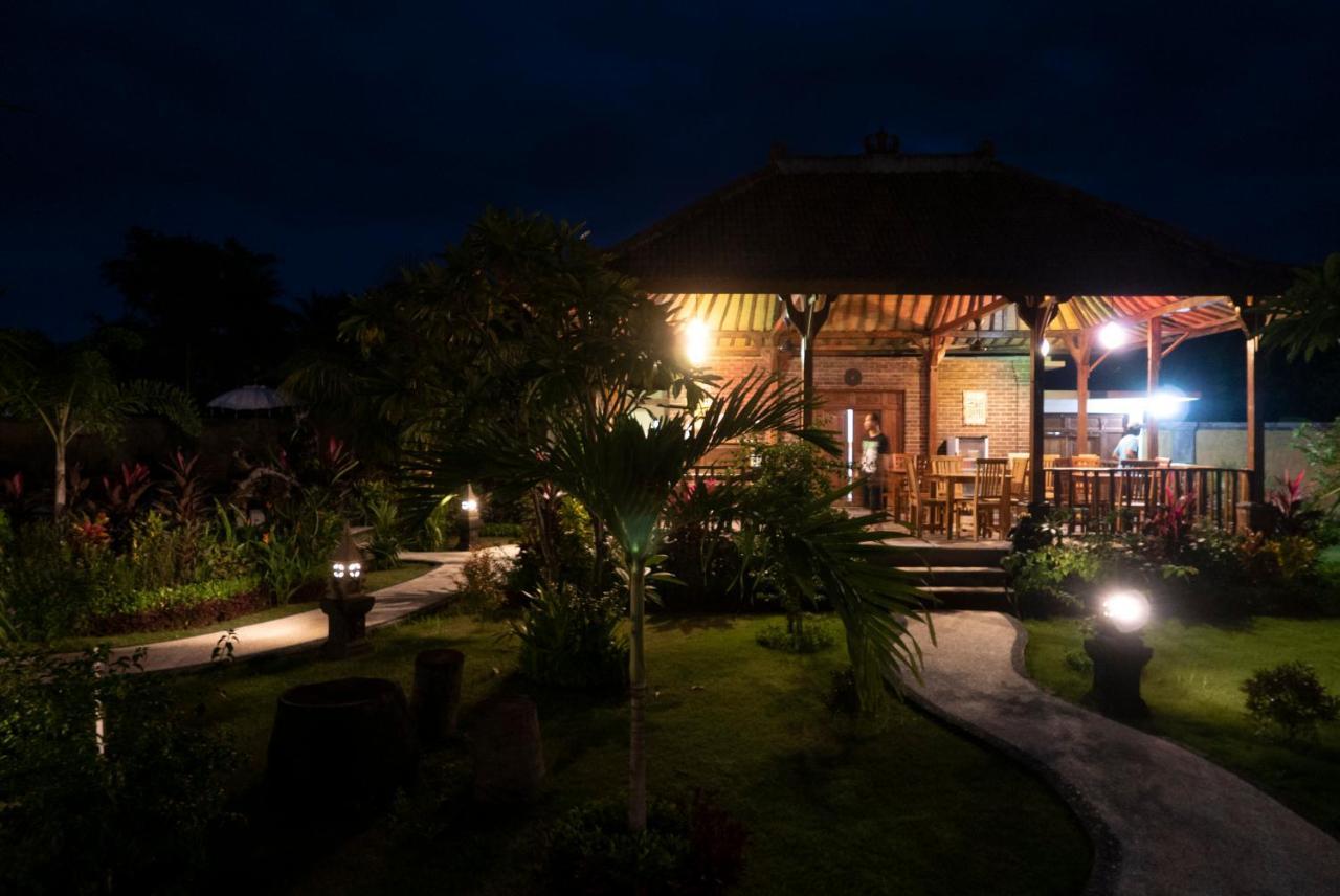 Kubu Kangin Resort Amed Esterno foto