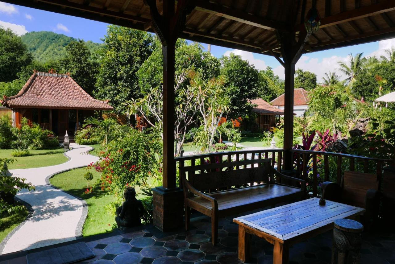 Kubu Kangin Resort Amed Esterno foto