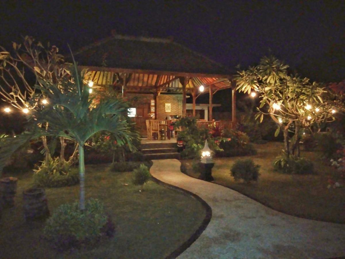 Kubu Kangin Resort Amed Esterno foto