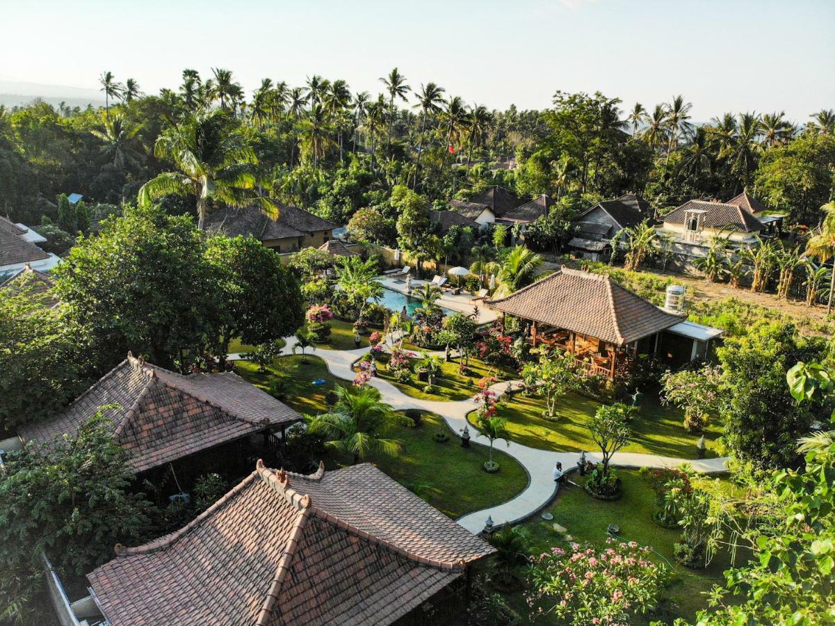 Kubu Kangin Resort Amed Esterno foto
